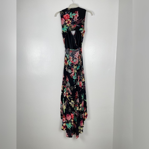 Lulu’s Floral True Wrap Hi-Low 100% Rayon Back Cut Out Maxi Dress Size Small - Picture 3 of 14